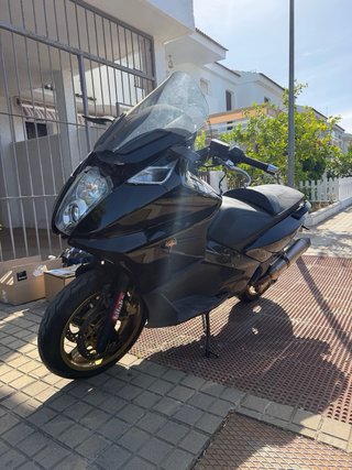 Gilera GP 800