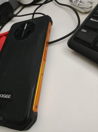 2 Smartphone DOOGEE Nero