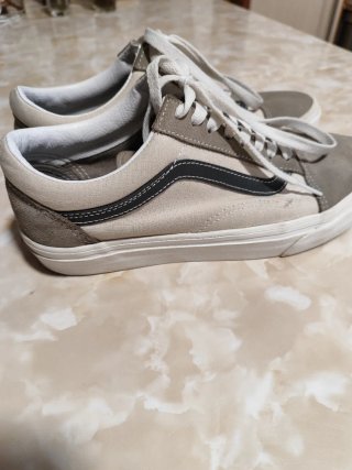 Zapatillas Vans Beige y Gris