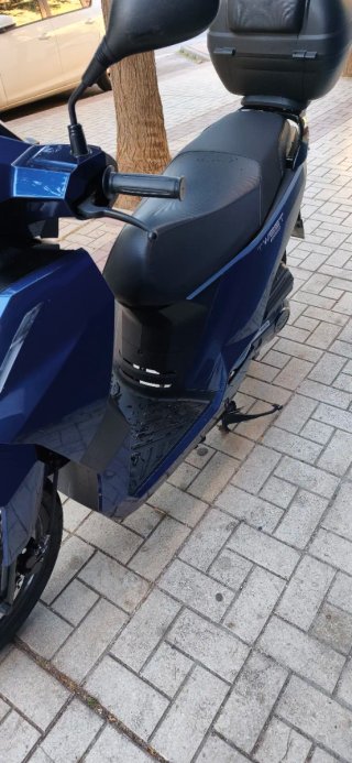 Peugeot 49cc 4tiempo 6mil km digital al dia itv