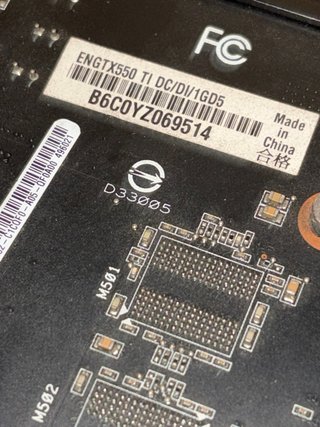 Tarjeta Gráfica ASUS ENGTX550 Ti