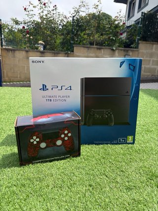 PS4 1TB + Mando Competitivo + Cable