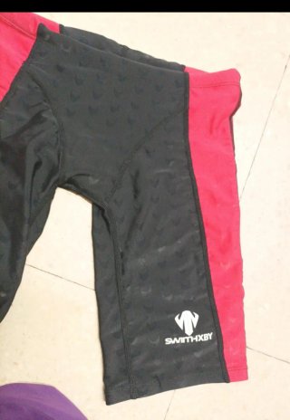 Lote bañadores y gorros agua Talla 10