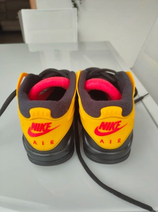 Nike Air Jordan 4 RM Bruce Lee