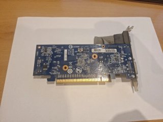 Tarjeta Gráfica Gigabyte GV-N210D3-1GI