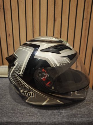 Casco de moto AGV
