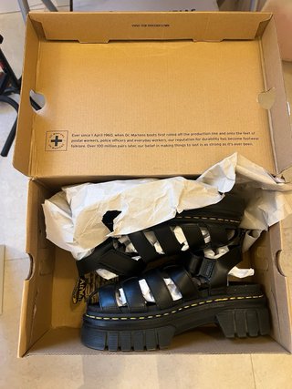 Sandalias Dr. Martens Ricki Fisherman T.40