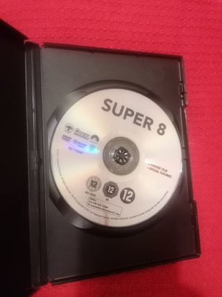 DVD La Guerra de los Mundos y Super 8