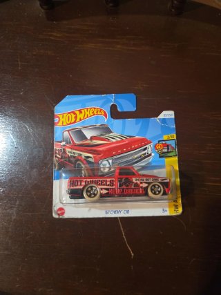 Hot Wheels '67 Chevy C10