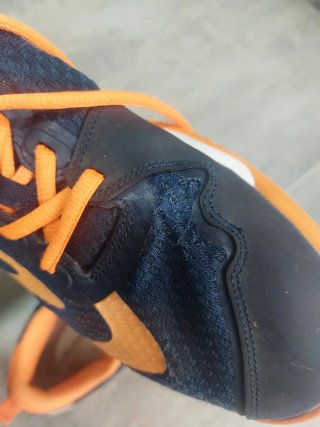 Zapatillas BullPadel Azul y Naranja