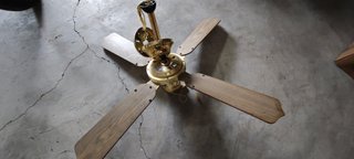 2 Ventiladores de techo con luz madera y ratán