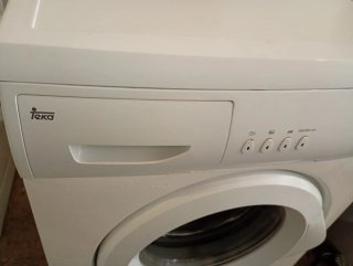 LAVADORA TEKA de 6 kilos y 1000 rpm. Clase A