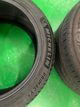 Neumático Michelin Primacy 4 MO 255/40 R18