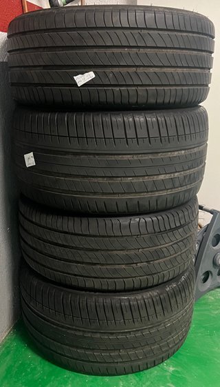 Neumático Michelin Primacy 4 MO 255/40 R18