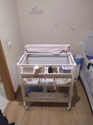 Cambiador bebé con bañera Cosatto