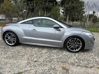 Peugeot RCZ 2010