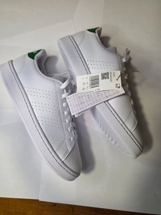 Zapatillas Adidas Blancas y Verdes