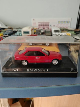 BMW Serie 3 E36 1/43