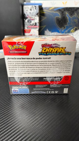 Booster Box Pokémon Chispas Fulgurantes