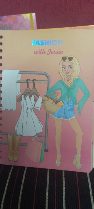 2 Diarios con diseño de Selfie Girls.