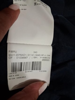 Cazadora Burberry Acolchada Talla 40 azul marino