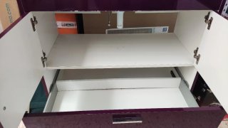 Mueble de baño Roca con lavabo y grifo