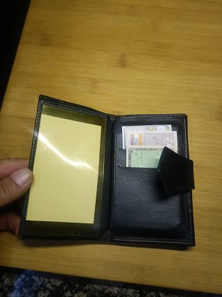 Cartera multifuncional de piel