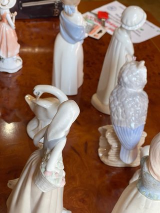 Set Figuras Porcelana Mujer