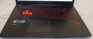 Portátil Gaming Asus 17.3 i7 7700HQ GTX 1070
