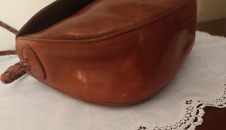 Bolso bandolera de cuero marrón
