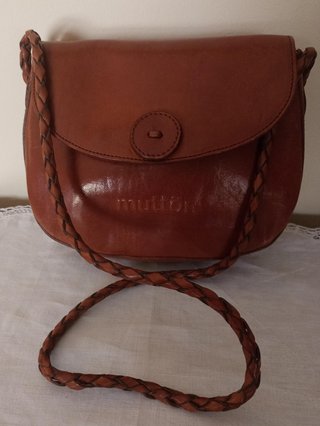 Bolso bandolera de cuero marrón