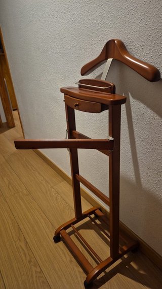 Galan de noche de madera