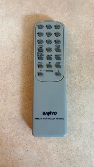 Minicadena Sanyo DC-DA180