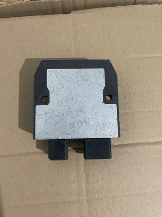 Regulador corriente Honda Forza 300