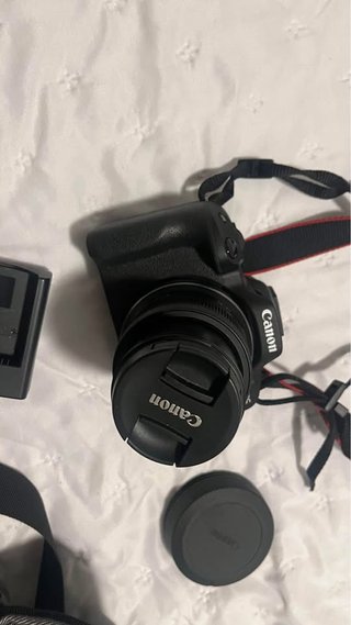 Canon EOS R50 Cámara Mirrorless