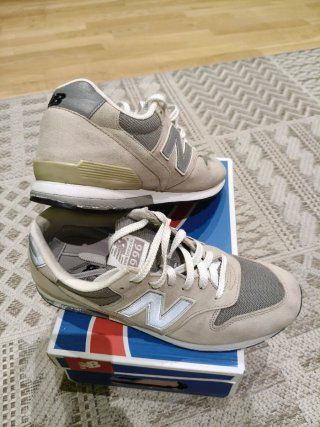 Zapatillas New Balance Beige/Gris Talla 42