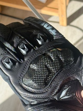 Guantes moto piel TAICHI Talla L (Nuevos)