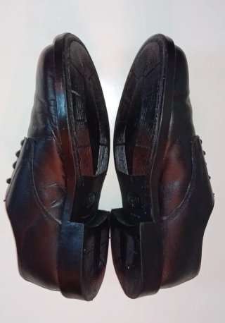 Zapatos de piel negros talla 45