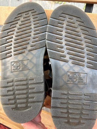 Sandalias Dr. Martens Negras