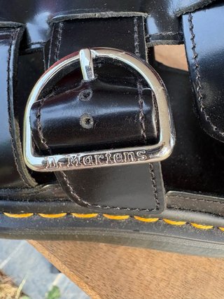 Sandalias Dr. Martens Negras