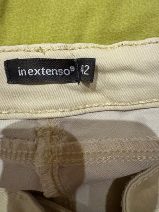 Pantalón vaquero amarillo claro
