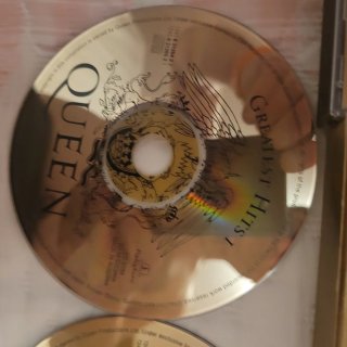 Doble CD Queen Greatest Hits I & II Oro