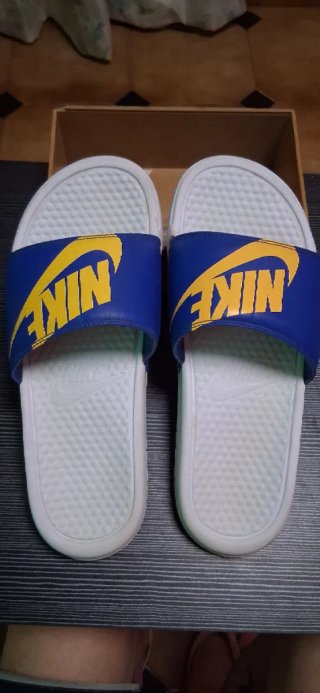 Chanclas Nike Azul y Amarillo