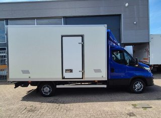 IVECO Daily 35S18 3.0D Koffer 2022
