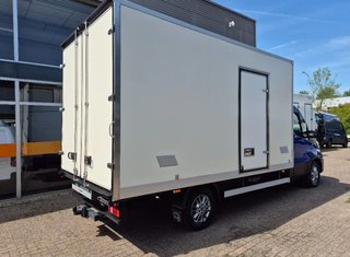 IVECO Daily 35S18 3.0D Koffer 2022