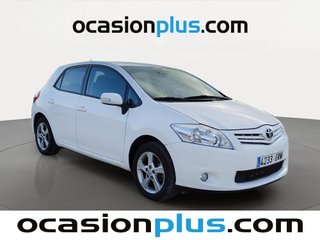 Toyota Auris 1.4 D-4D Live 66 kW (90 CV)