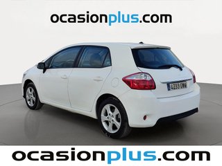 Toyota Auris 1.4 D-4D Live 66 kW (90 CV)