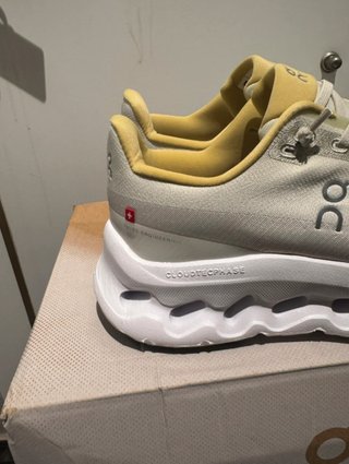 Zapatillas On Cloudit Beige/Amarillo