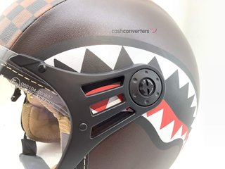 casco jet sprayground ece/r22.06