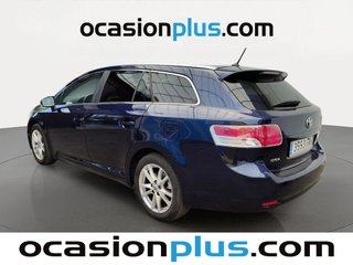 Toyota Avensis 2.2 D-4D Cross Sport Advance 110 kW (150 CV)